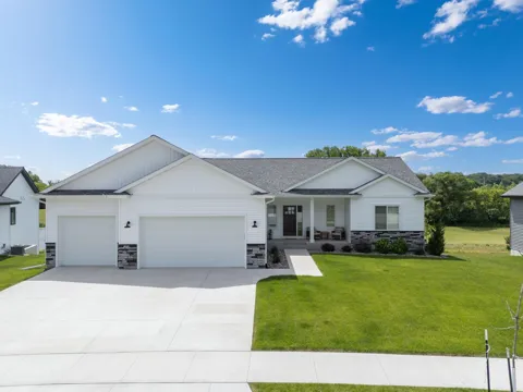 1892 Hadley Hills Drive NE