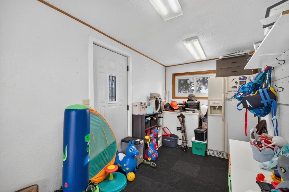 540 2nd Avenue NW Plainview, MN 55964