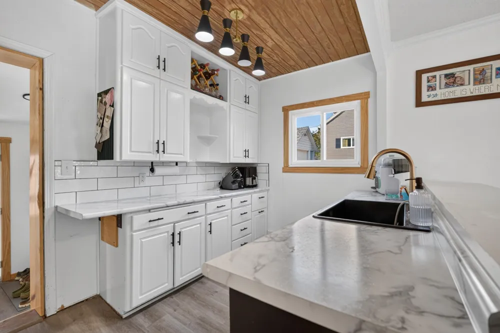 540 2nd Avenue NW Plainview, MN 55964