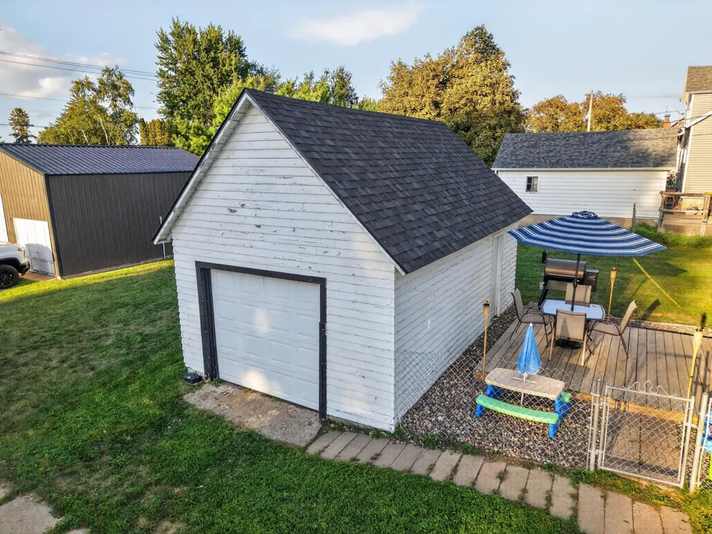 540 2nd Avenue NW Plainview, MN 55964