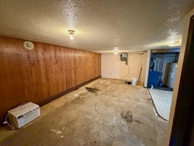 205 9th Avenue E Lisbon, ND 58054