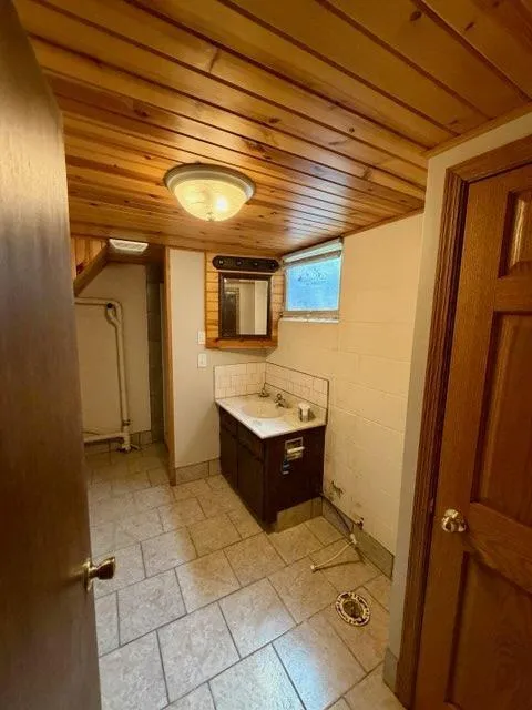 205 9th Avenue E Lisbon, ND 58054