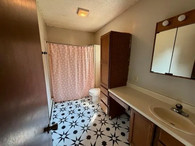 205 9th Avenue E Lisbon, ND 58054