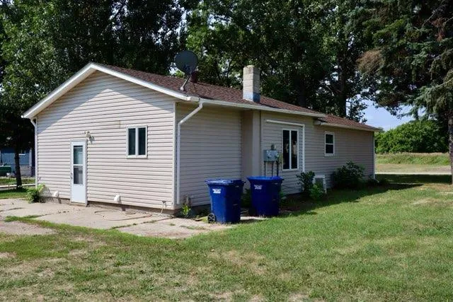 205 9th Avenue E Lisbon, ND 58054