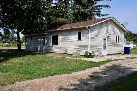 205 9th Avenue E Lisbon, ND 58054