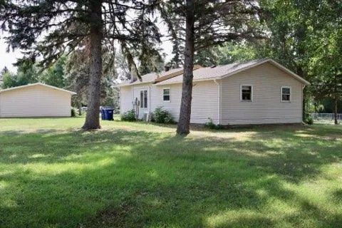 205 9th Avenue E Lisbon, ND 58054