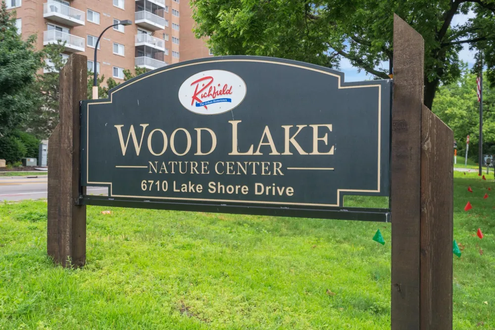 6615 Lake Shore Drive S #707 Richfield, MN 55423