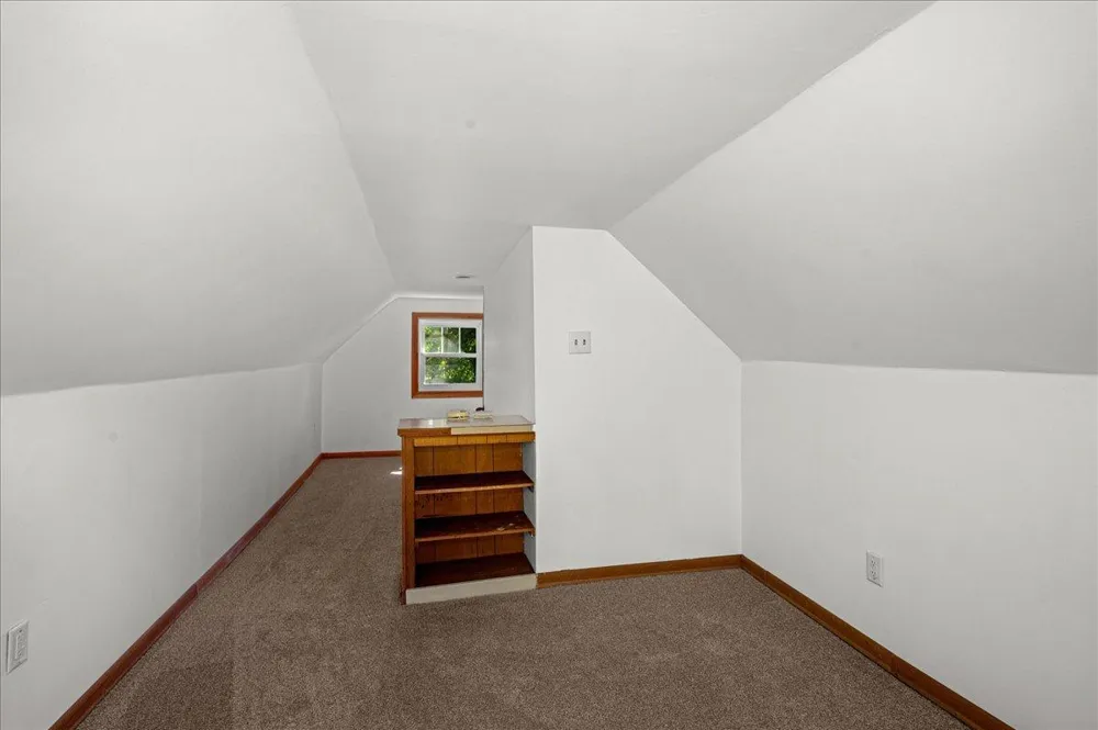 824 E 11th Street Duluth, MN 55805