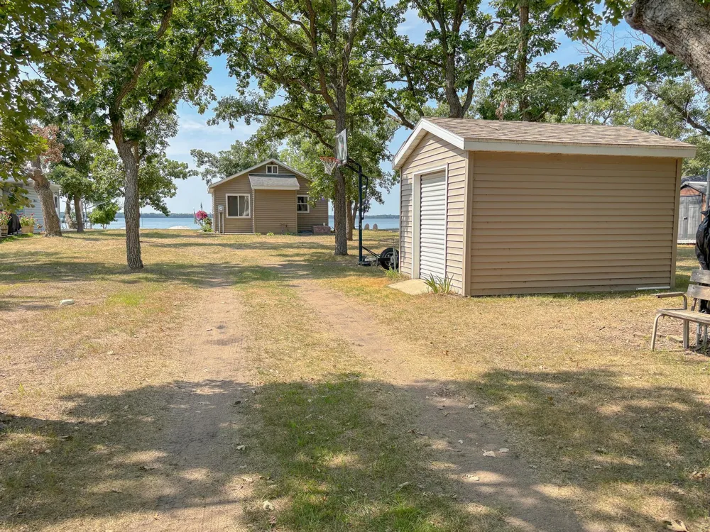 27293 Holiday Road Battle Lake, MN 56515