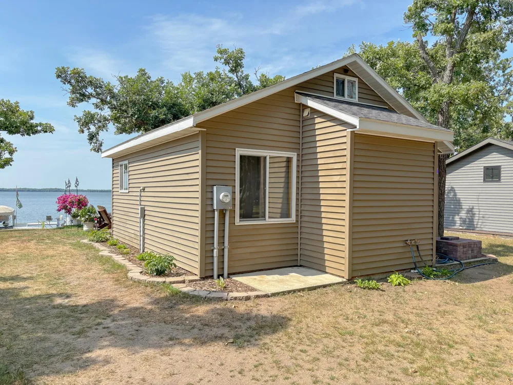 27293 Holiday Road Battle Lake, MN 56515