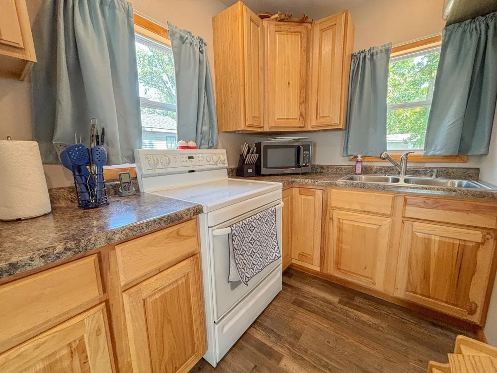 27293 Holiday Road Battle Lake, MN 56515