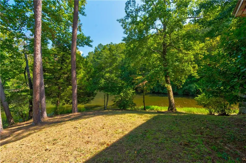 434 Mill Creek Drive Dawsonville, GA 30534