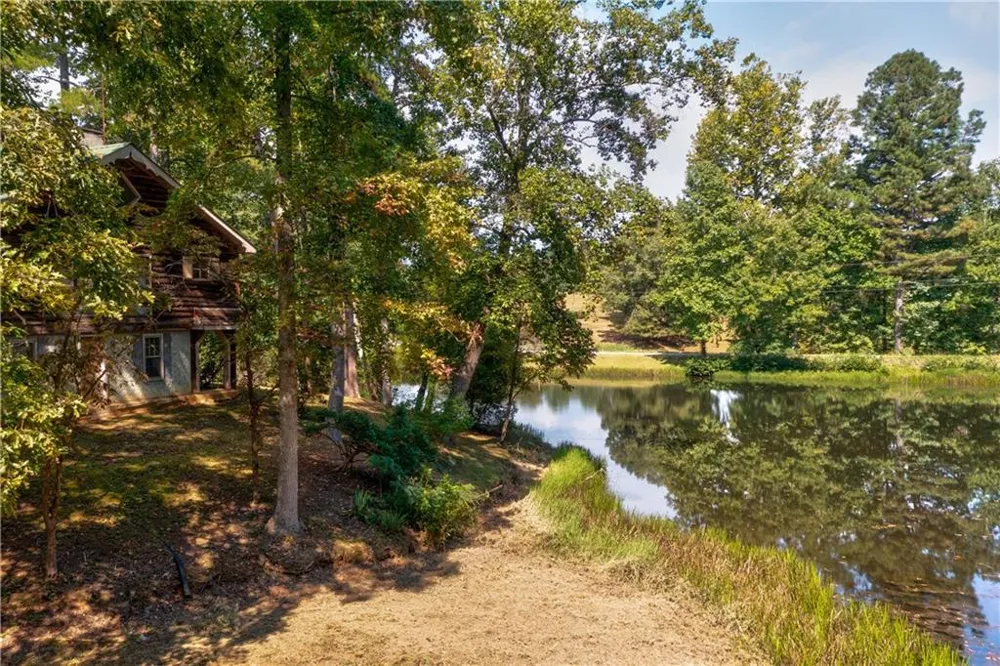 434 Mill Creek Drive Dawsonville, GA 30534