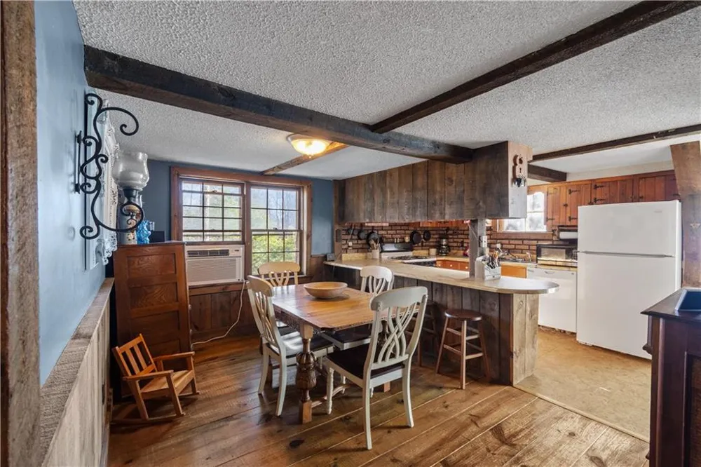 434 Mill Creek Drive Dawsonville, GA 30534