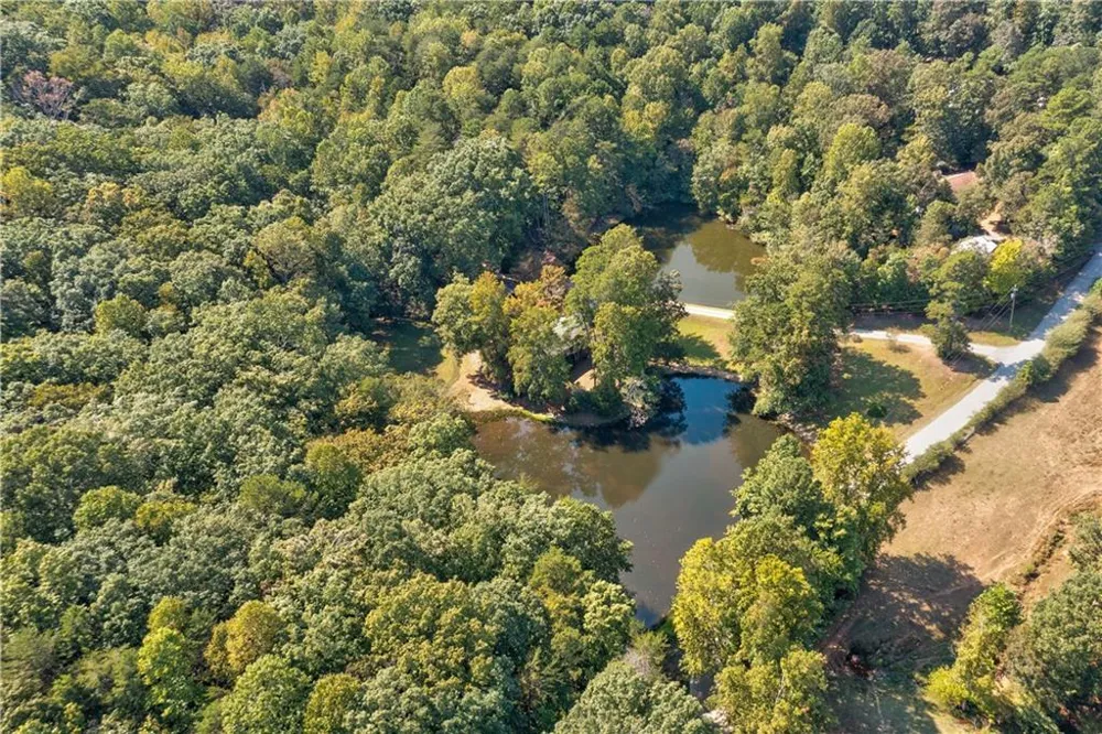 434 Mill Creek Drive Dawsonville, GA 30534