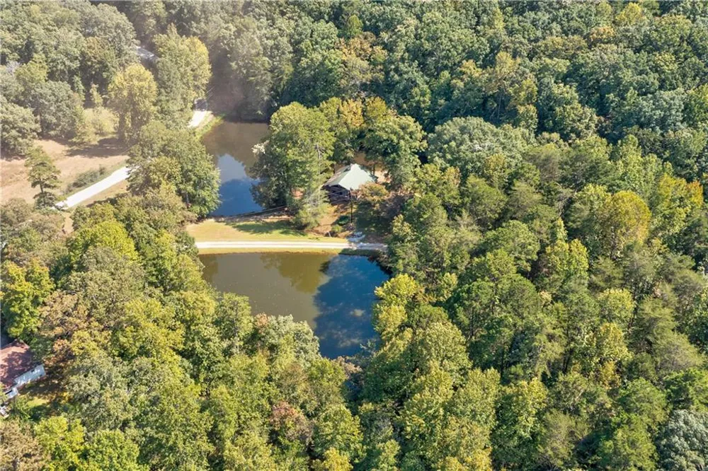 434 Mill Creek Drive Dawsonville, GA 30534