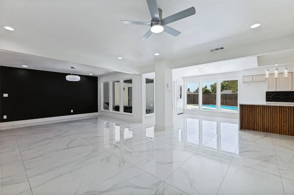 201 Rainbow Circle Rockwall, TX 75032