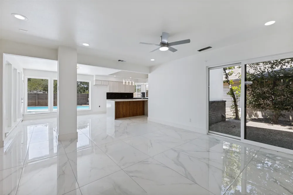 201 Rainbow Circle Rockwall, TX 75032