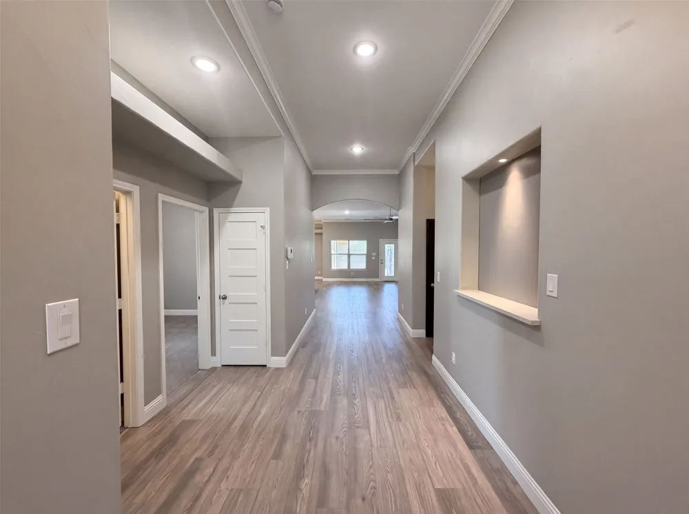 8912 Holt Street Lakeside, TX 76135