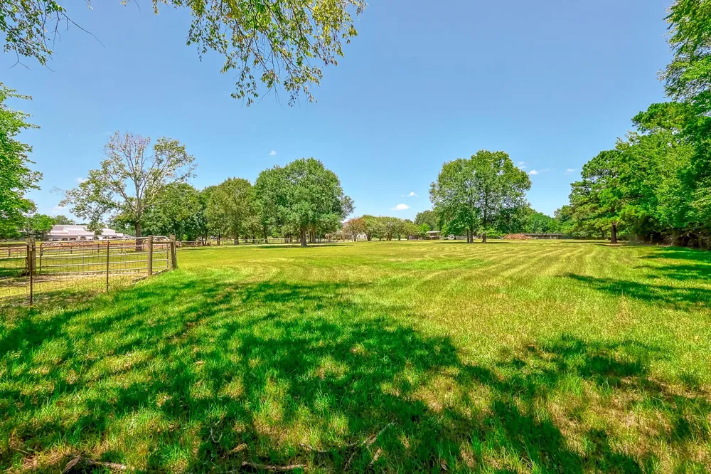 1066 Tafelski Road New Waverly, TX 77358
