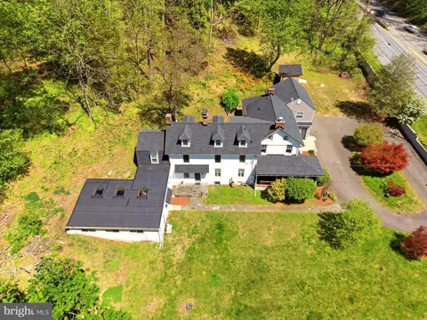 277 W BALTIMORE PIKE