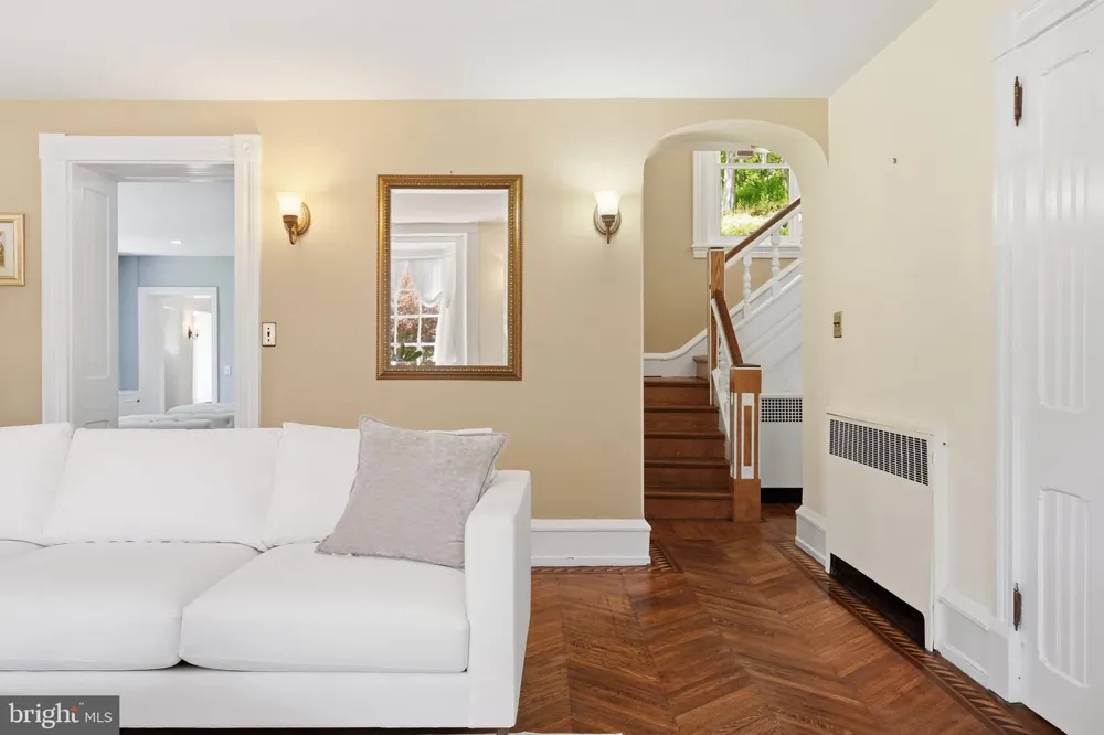 277 W BALTIMORE PIKE Media, PA 19063
