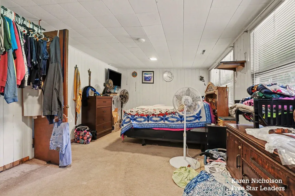 7950 96th Street SE Alto, MI 49302