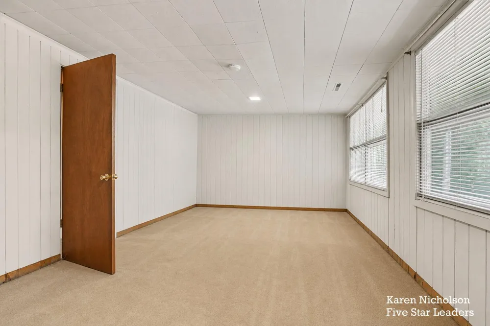 7950 96th Street SE Alto, MI 49302