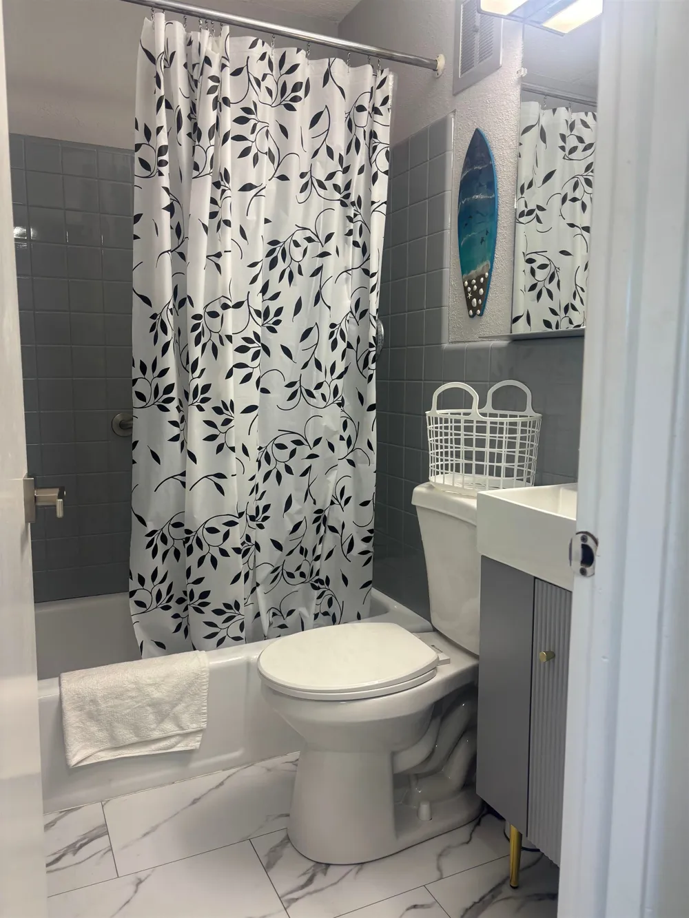 2101 Surf Avenue North Wildwood, NJ 08260