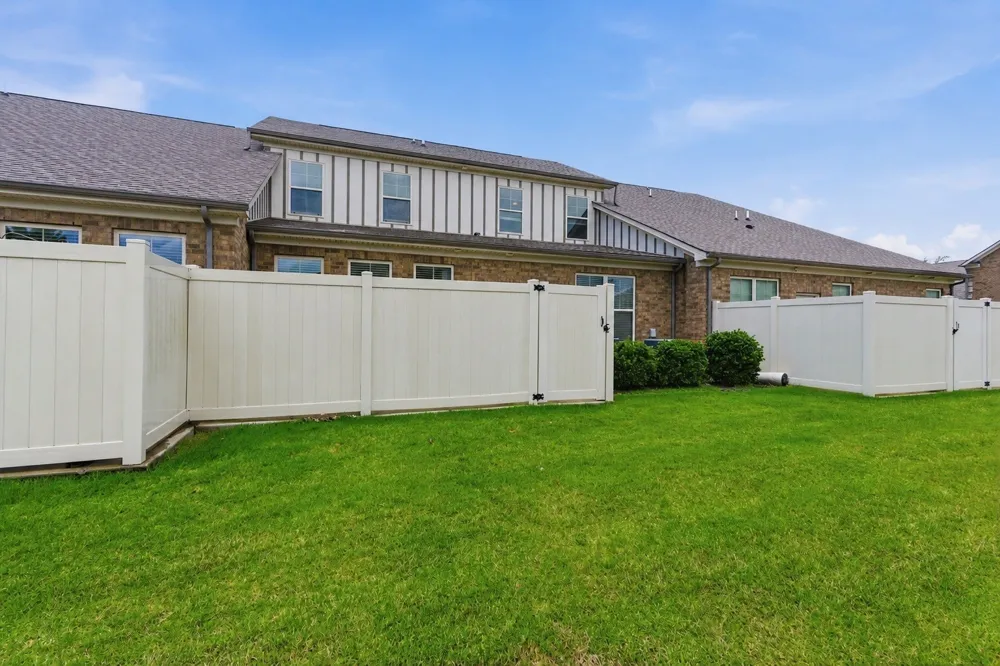 2108 Halfmoon Way Murfreesboro, TN 37130