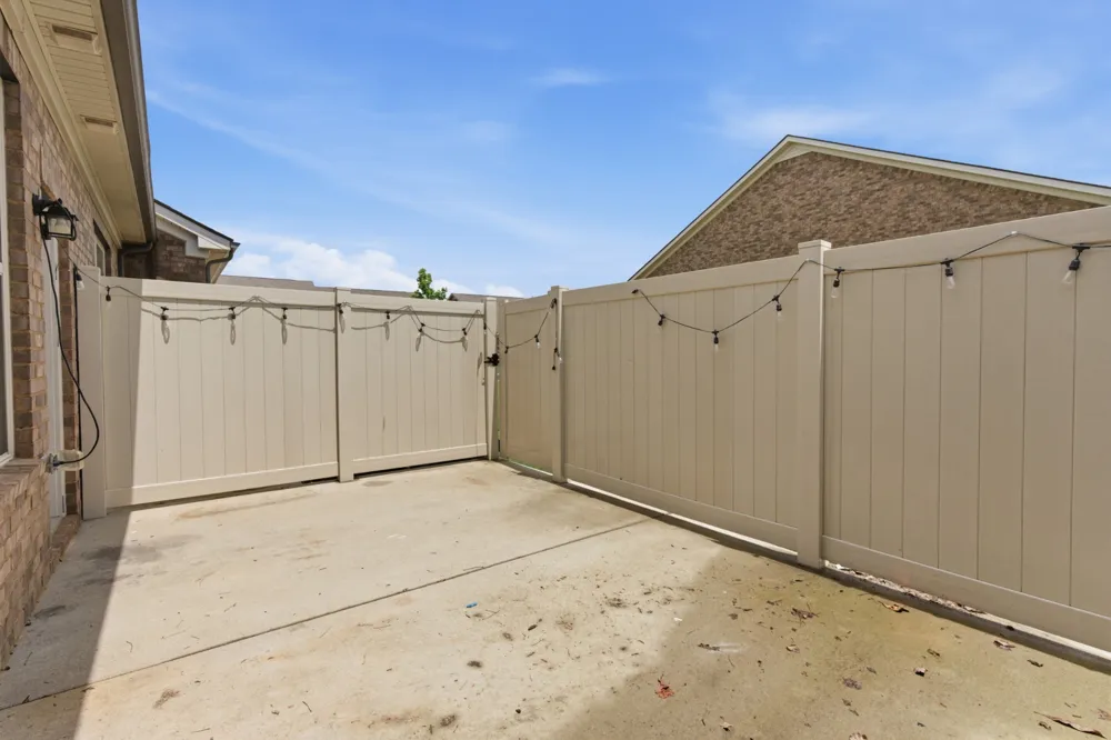 2108 Halfmoon Way Murfreesboro, TN 37130