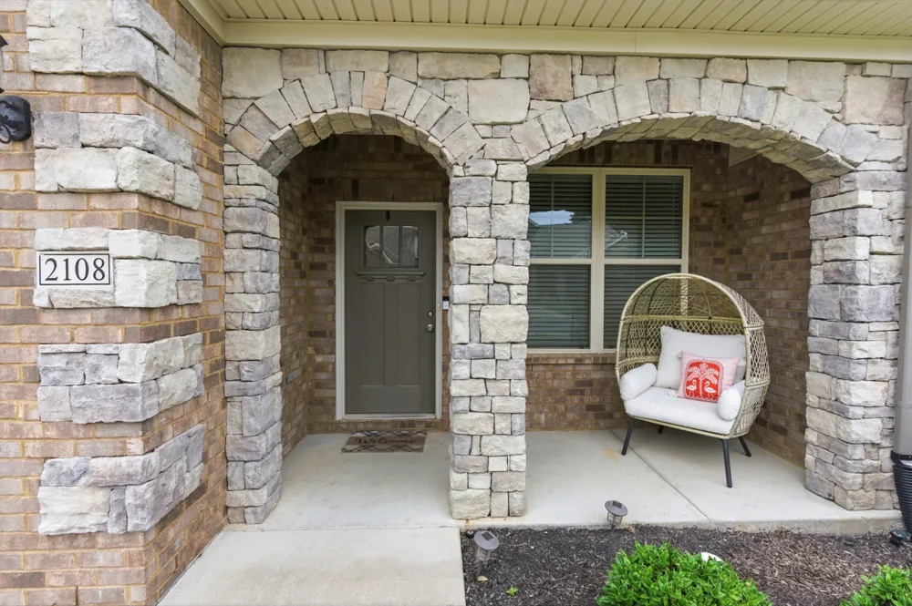 2108 Halfmoon Way Murfreesboro, TN 37130