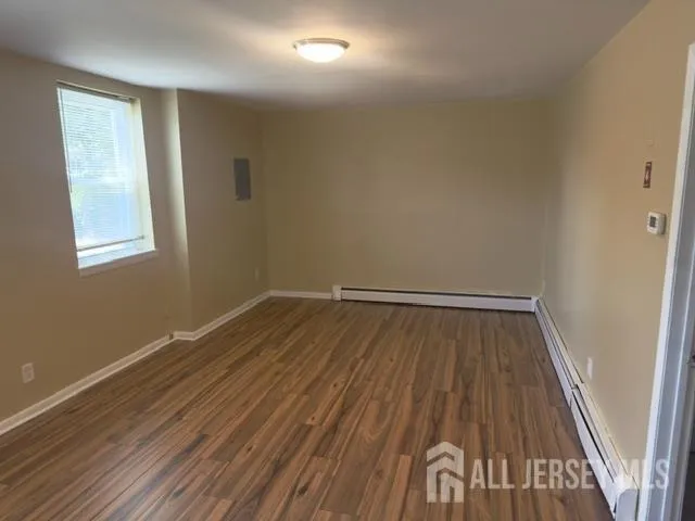 49 Middlesex Road Matawan, NJ 07747