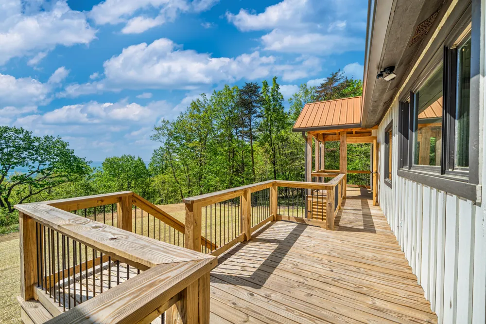 415 County Road 844 Mentone, AL 35984