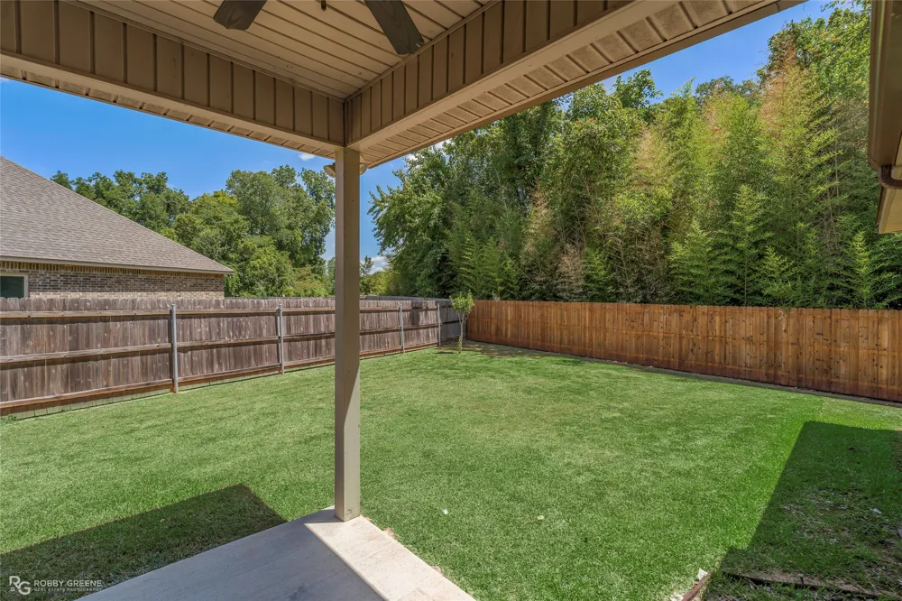 1576 Riverview Lane Shreveport, LA 71104
