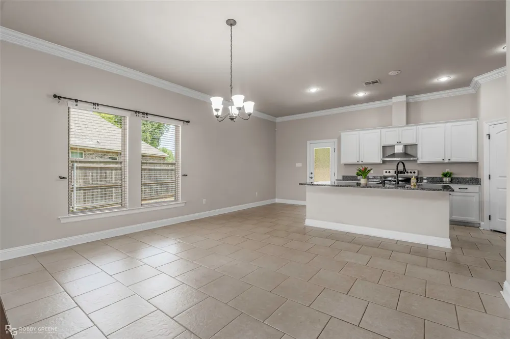 1576 Riverview Lane Shreveport, LA 71104