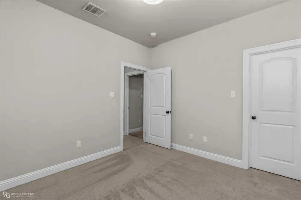 1576 Riverview Lane Shreveport, LA 71104