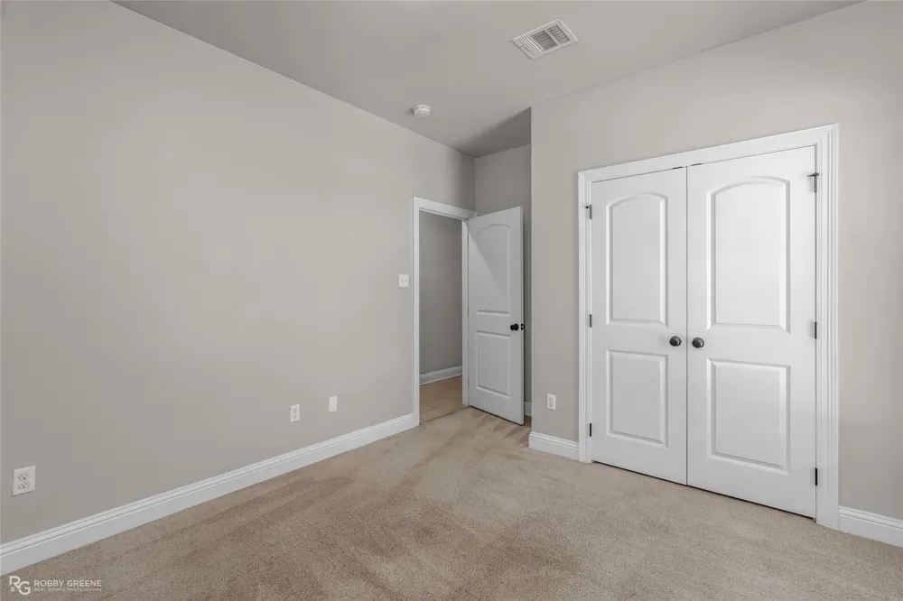 1576 Riverview Lane Shreveport, LA 71104