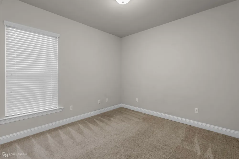 1576 Riverview Lane Shreveport, LA 71104