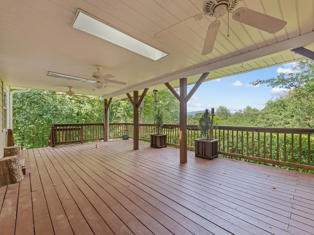 Presidential Waynesville, NC 28786