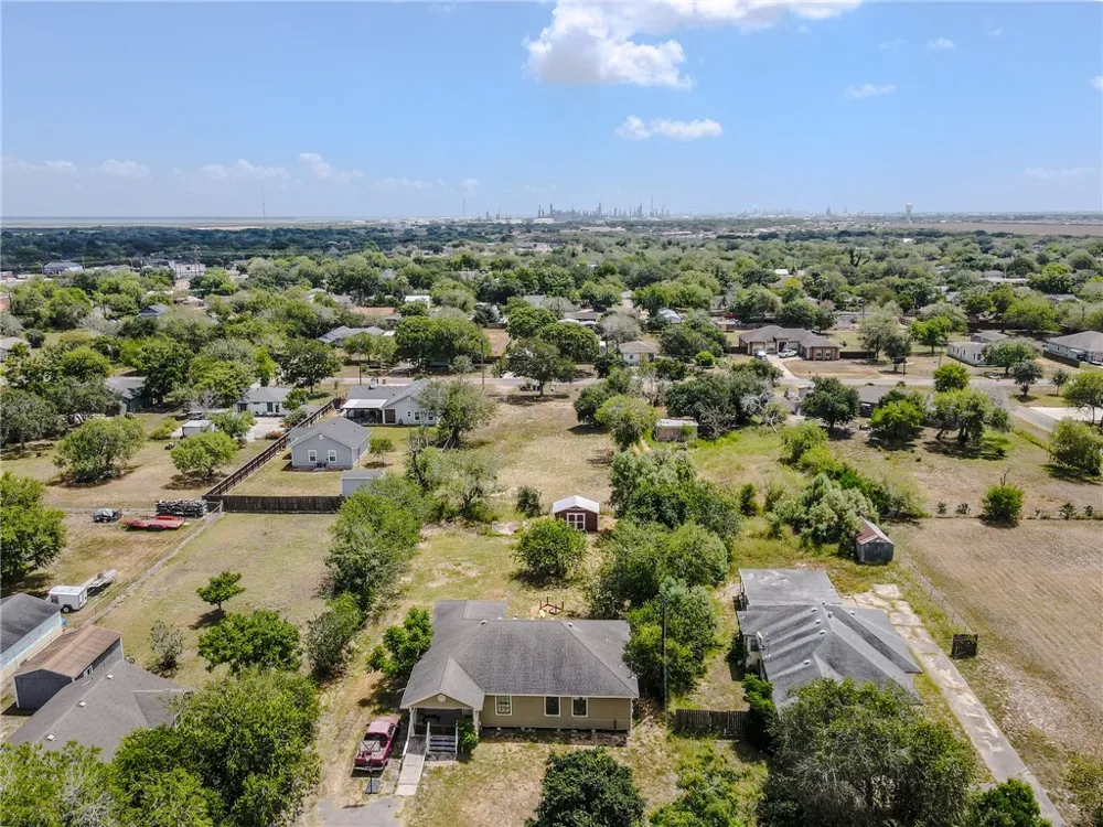 2709 Robby Street Corpus Christi, TX 78410
