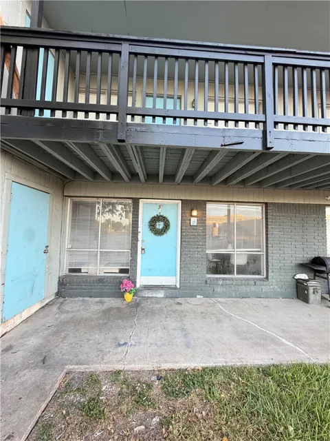 3249 S Staples Street #7