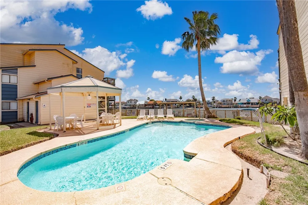 15425 Fortuna Bay Drive #304 Corpus Christi, TX 78418
