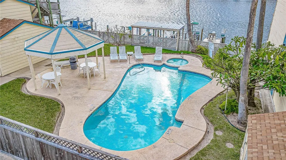 15425 Fortuna Bay Drive #304 Corpus Christi, TX 78418