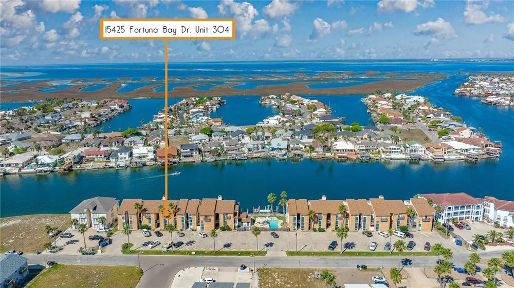 15425 Fortuna Bay Drive #304 Corpus Christi, TX 78418