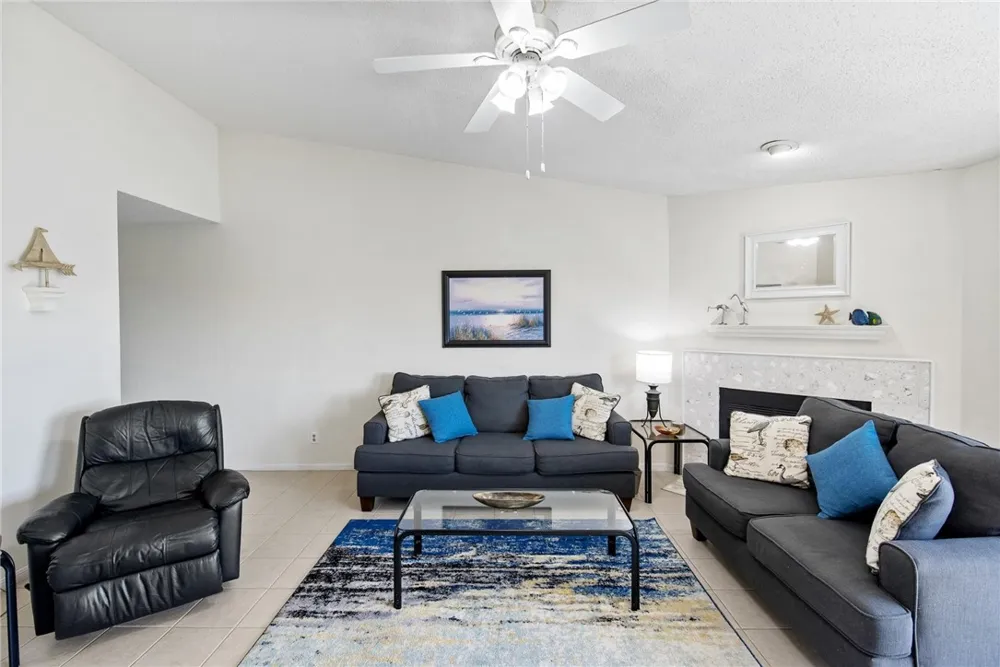 15425 Fortuna Bay Drive #304 Corpus Christi, TX 78418
