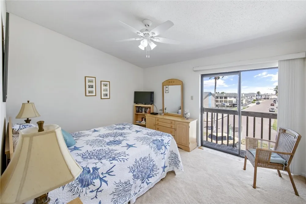 15425 Fortuna Bay Drive #304 Corpus Christi, TX 78418
