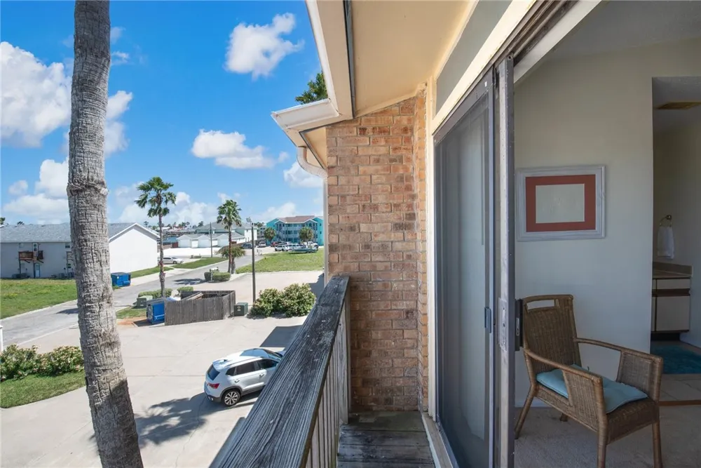 15425 Fortuna Bay Drive #304 Corpus Christi, TX 78418
