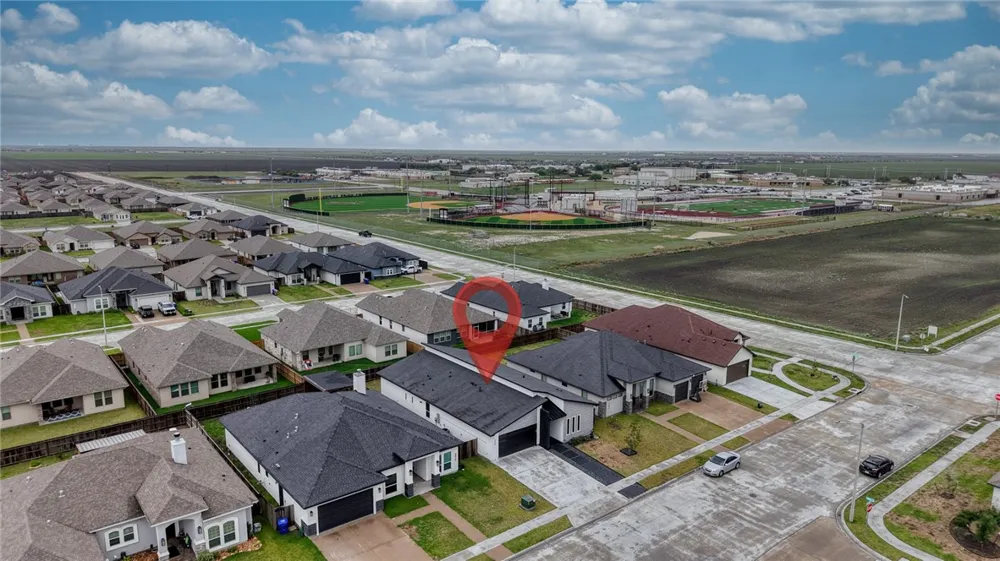 2610 Lady Andrea Drive Corpus Christi, TX 78415