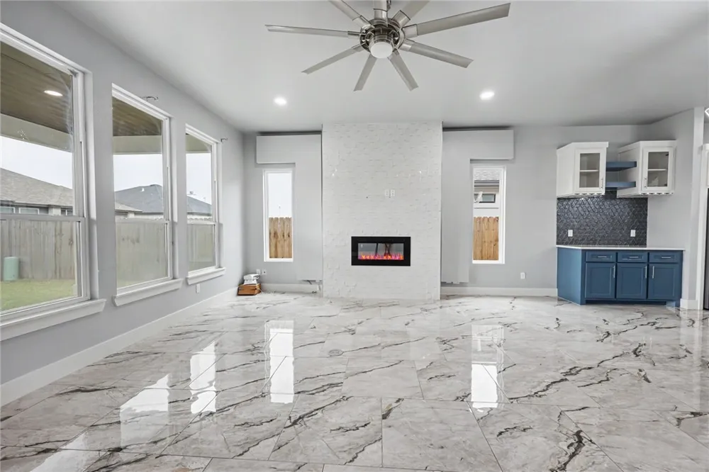 2610 Lady Andrea Drive Corpus Christi, TX 78415